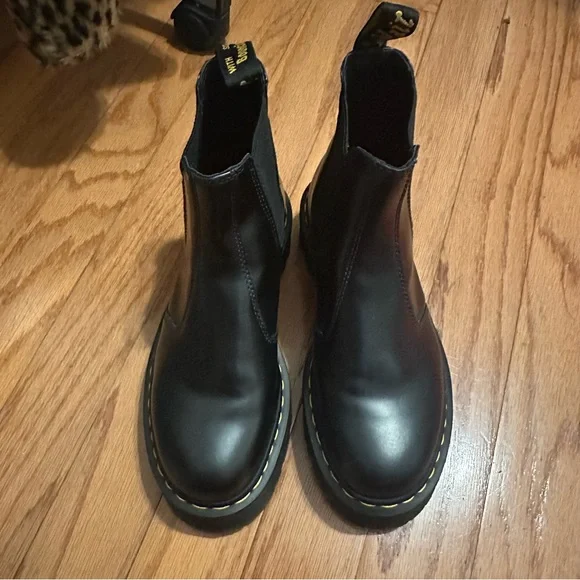 Doc Martens 2976 Smooth Leather Platform Chelsea Boots Size 9 Women Dr Vintage - Picture 10 of 14